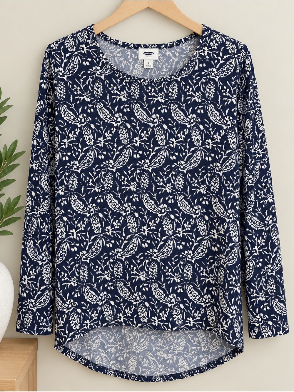 Old Navy Navy and White Paisley-Print Skirt